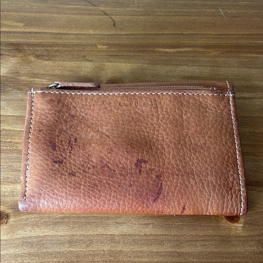 Fossil Tan Leather Wallet - Picture 2 of 3